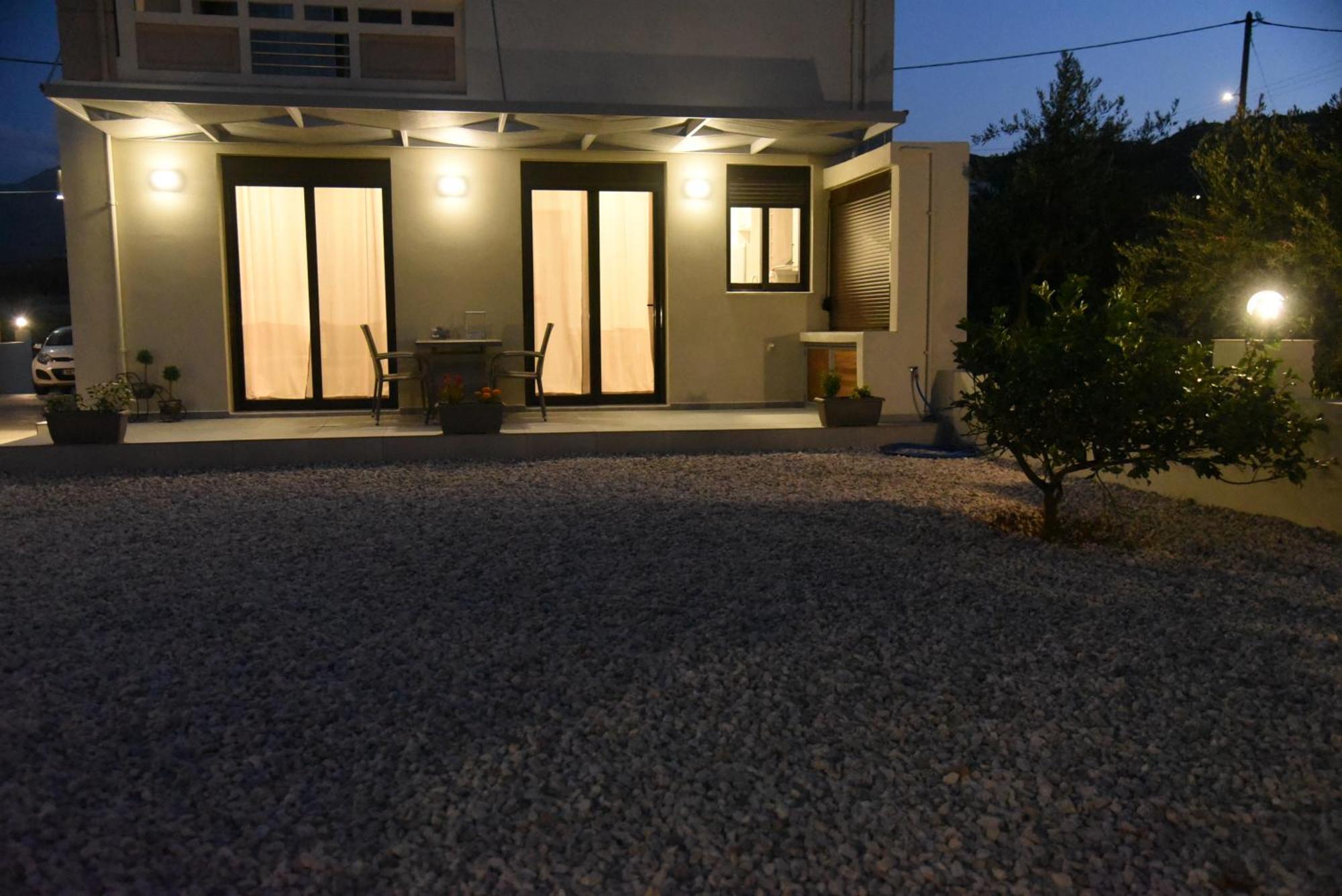 Pirgos Deluxe Apartment - Private Parking Κίσσαμος Εξωτερικό φωτογραφία